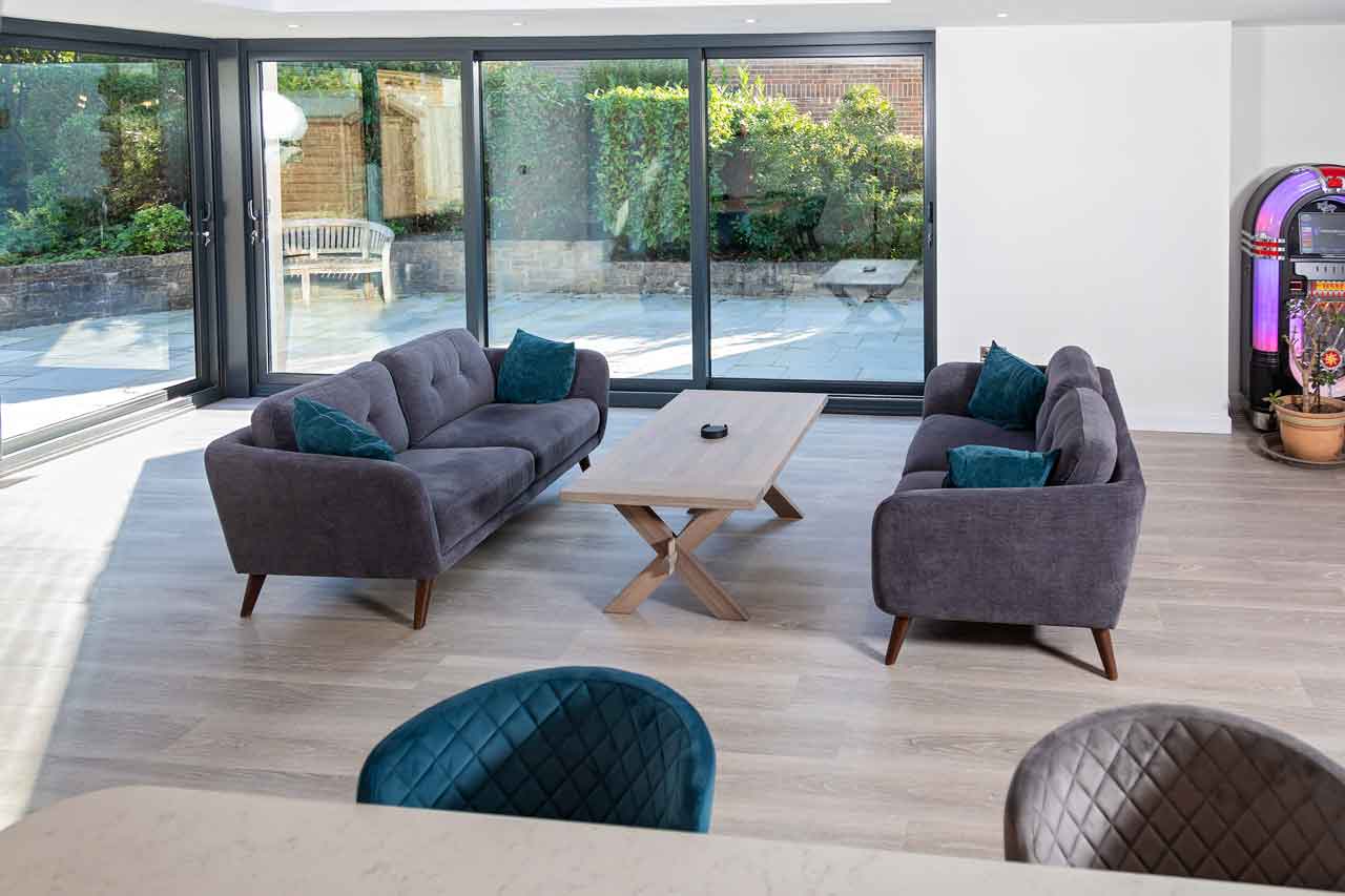 downhouse-10 downhouse-10